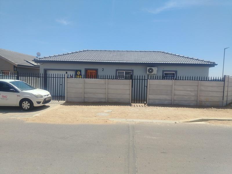 2 Bedroom Property for Sale in Groenheuwel Western Cape